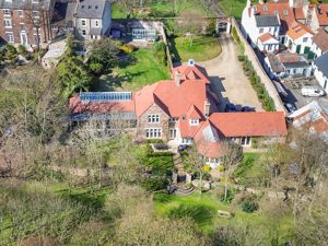 Photo 37- click for photo gallery